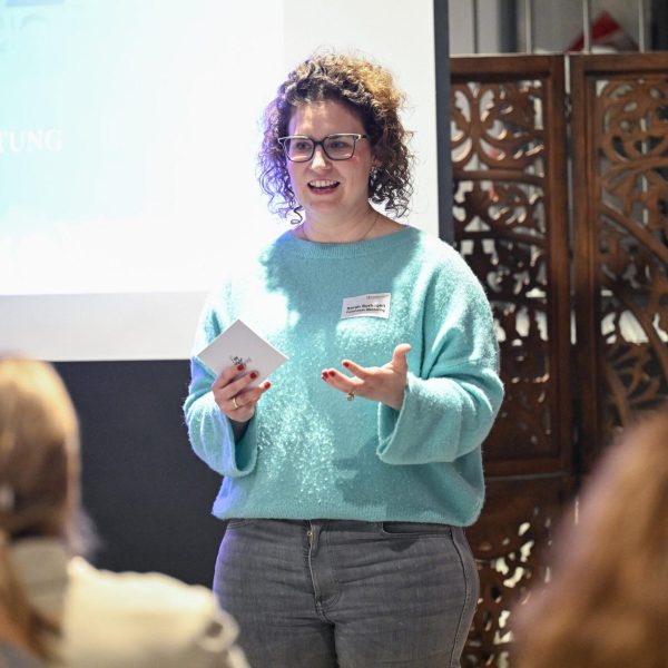 27.11.2024
Veranstaltung Match and Grow


Foto: Andreas Buck

Mail: info@andreas-buck.de ; Mobil: 0171.5485046